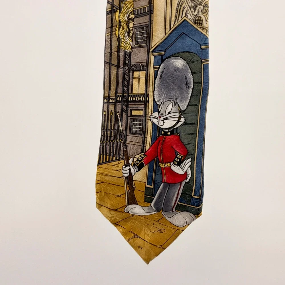 Vintage Looney Tunes Bugs Bunny British Guard Necktie Silk Novelty Tie 1997 0668